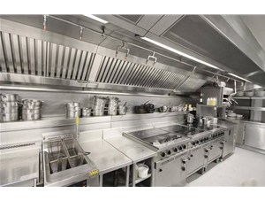Arrange All the Equipments Well in Hotel Kitchen